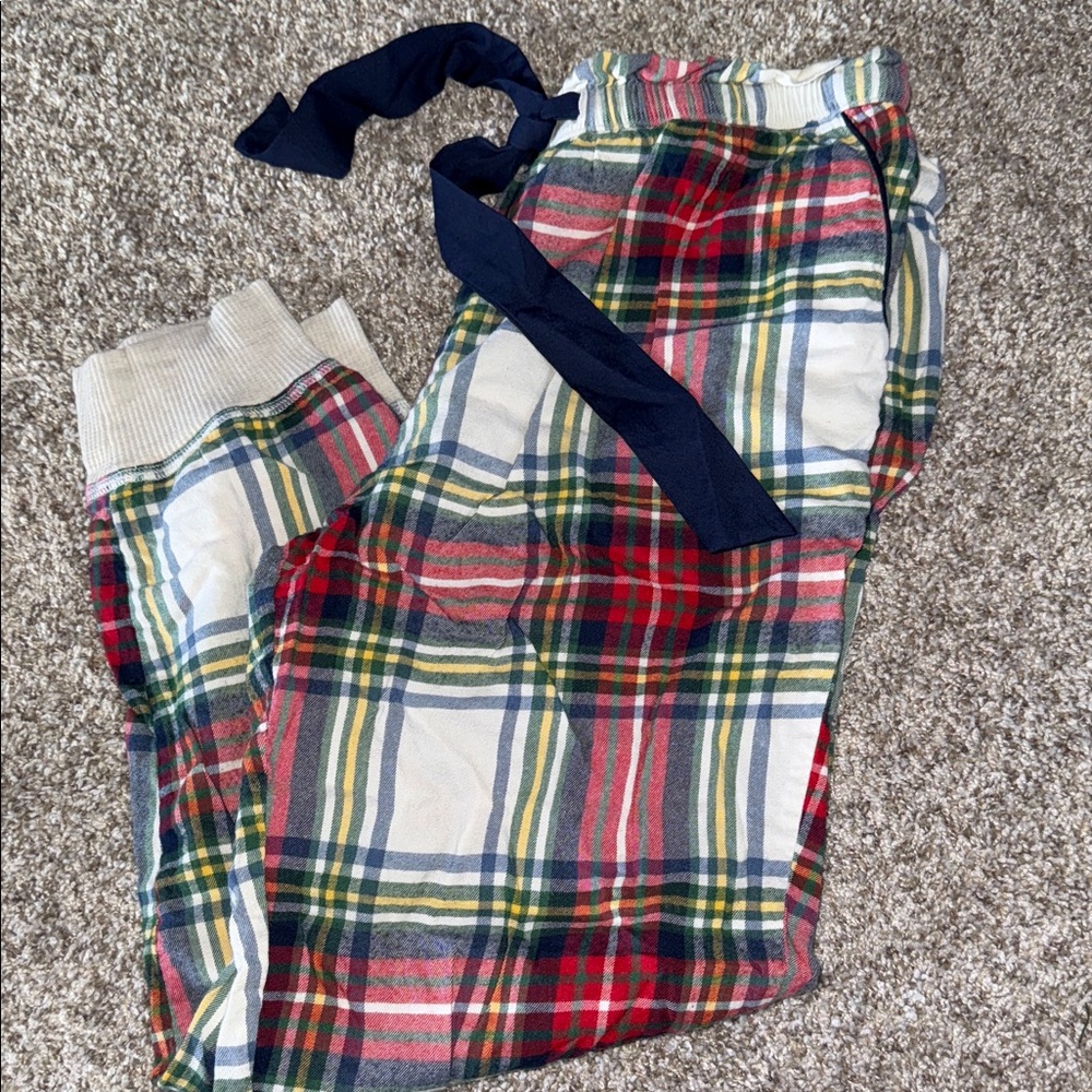 Aerie Plaid Pajama Bottoms with Navy Tie